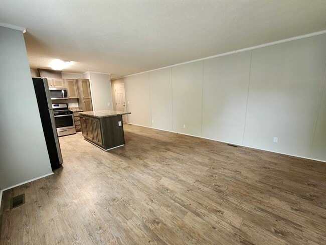 3709 Juniper St in Village of Clarkston, MI - Building Photo - Building Photo