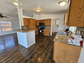 24405 Manzanita Rd in Menifee, CA - Building Photo - Building Photo