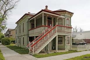 Fourplex Apartments