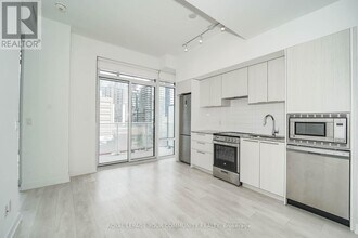 18-718 Maitland Terrace in Toronto, ON - Building Photo - Building Photo