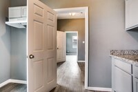 1412 Sydnor St photo'