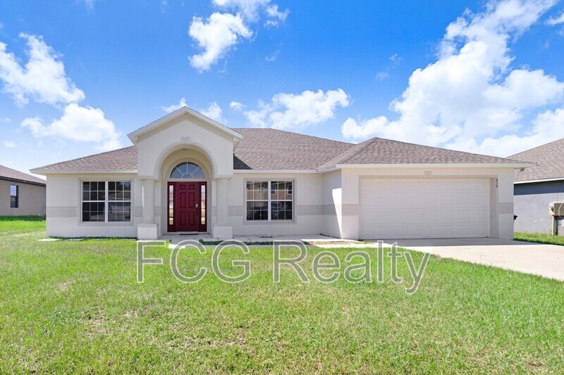439 Peace Ct in Kissimmee, FL - Building Photo