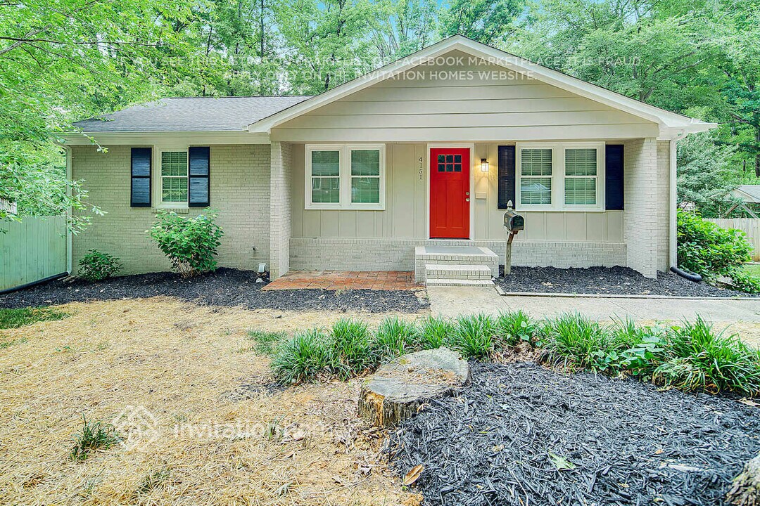 4151 Somerdale Ln in Charlotte, NC - Building Photo