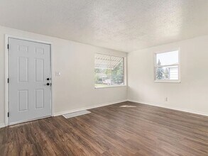 5108 N Elm St in Spokane, WA - Building Photo - Building Photo