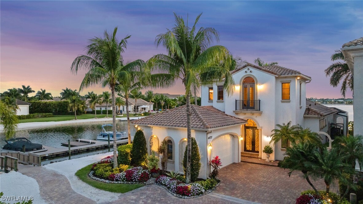 11777 Via Savona Ct in Miromar Lakes, FL - Foto de edificio