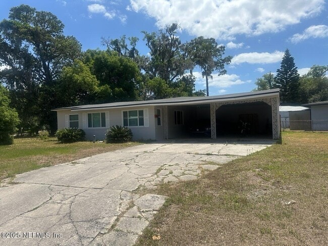 property at 5330 Oak Forest Dr