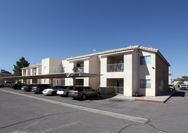 Parkview Apartments in Henderson, NV - Foto de edificio - Building Photo