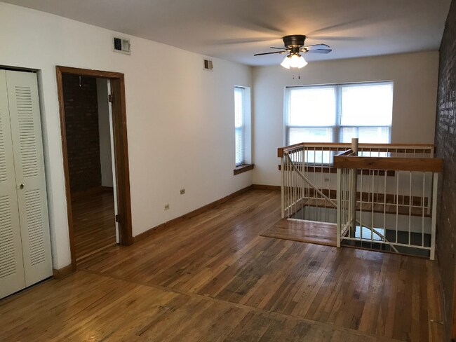 4929 N Kedzie Ave in Chicago, IL - Building Photo - Building Photo