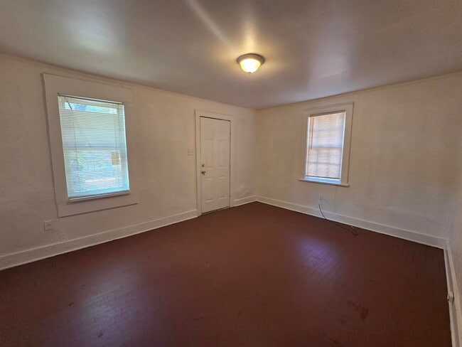 1374 Rayner St in Memphis, TN - Building Photo - Building Photo