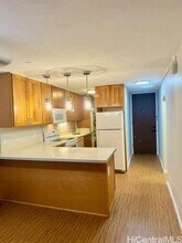 435 Seaside Ave in Honolulu, HI - Building Photo - Building Photo