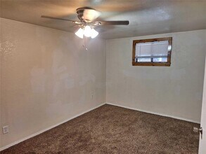 1705 Chris Craft Dr in Grapevine, TX - Building Photo - Building Photo
