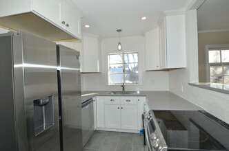 2038 Sherman Ave, Unit 3B in Evanston, IL - Building Photo - Building Photo