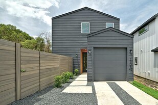 2308 Maxwell Ln in Austin, TX - Building Photo