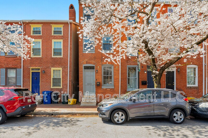 620 Warner St in Baltimore, MD - Building Photo