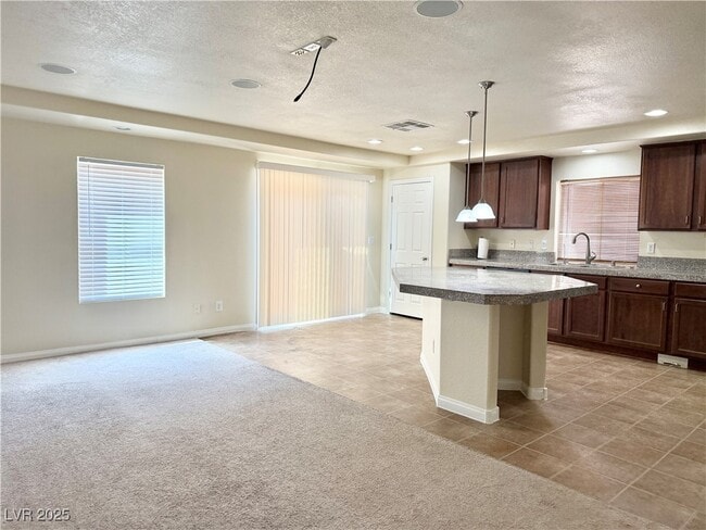 6723 Flamenco Ct in Las Vegas, NV - Building Photo - Building Photo