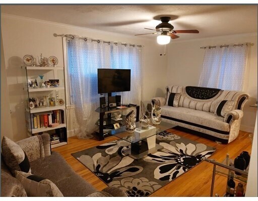 33 Paragon Rd-Unit -2 in Boston, MA - Building Photo