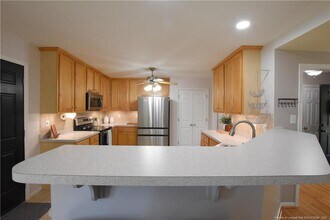 91 Canyon Ct in Sanford, NC - Foto de edificio - Building Photo