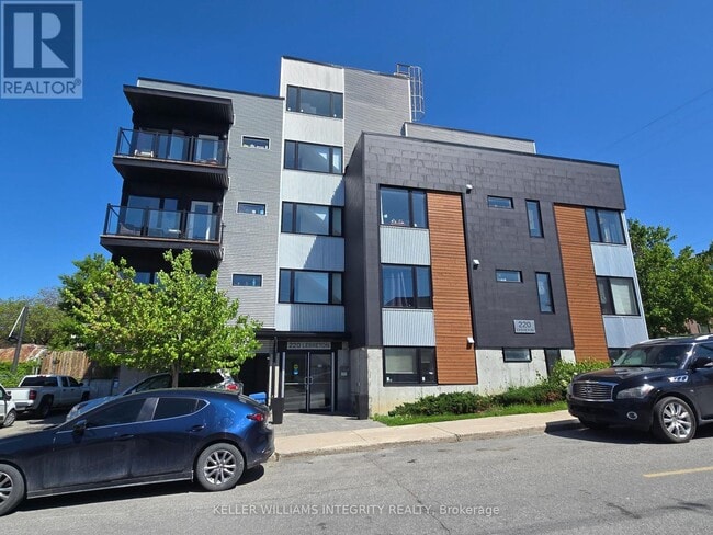 property at 220-220 Lebreton St N