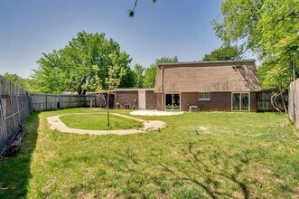 626 W Arawe Cir in Irving, TX - Building Photo - Building Photo