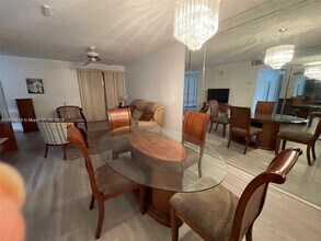 200 177th Dr in Sunny Isles Beach, FL - Building Photo - Building Photo