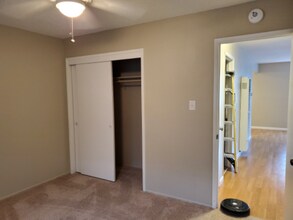 2171 Peach St-Unit -Apt 2 in Pinole, CA - Building Photo - Building Photo