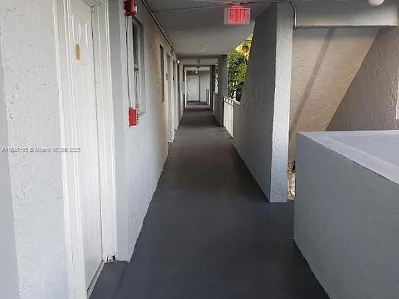 9355 Fontainebleau Blvd in Miami, FL - Building Photo - Building Photo