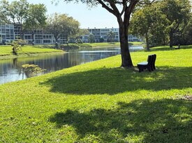 42 Tilford C in Deerfield Beach, FL - Building Photo