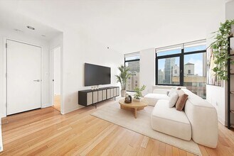 49 E 34th St in New York, NY - Building Photo - Building Photo