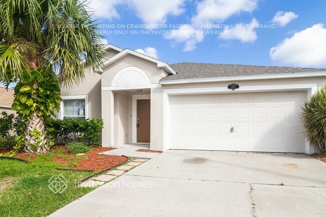 property at 2657 Deercroft Dr