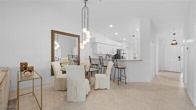 26180 Clarkston Dr in Bonita Springs, FL - Building Photo - Building Photo