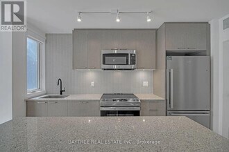 30 Ed Clark Gdns in Toronto, ON - Building Photo - Building Photo