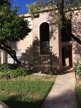 2900 S University Dr in Davie, FL - Building Photo - Building Photo