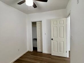 1322 Grape Ave in Modesto, CA - Building Photo - Building Photo