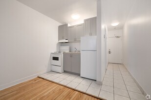 3462-3466 Aylmer Rue in Montréal, QC - Building Photo