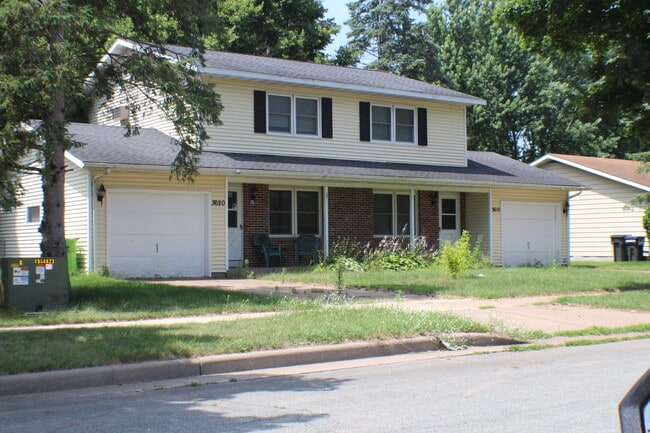 property at 3620 Lana Ln