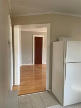 112 Green St-Unit -Apt 2 in Goshen, NY - Building Photo - Building Photo