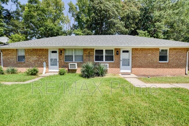 1302 Linden Ave in Chesapeake, VA - Building Photo - Building Photo
