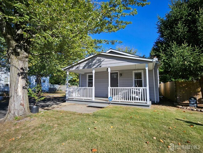 60 6th Ave in Hamilton Township, NJ - Building Photo - Building Photo