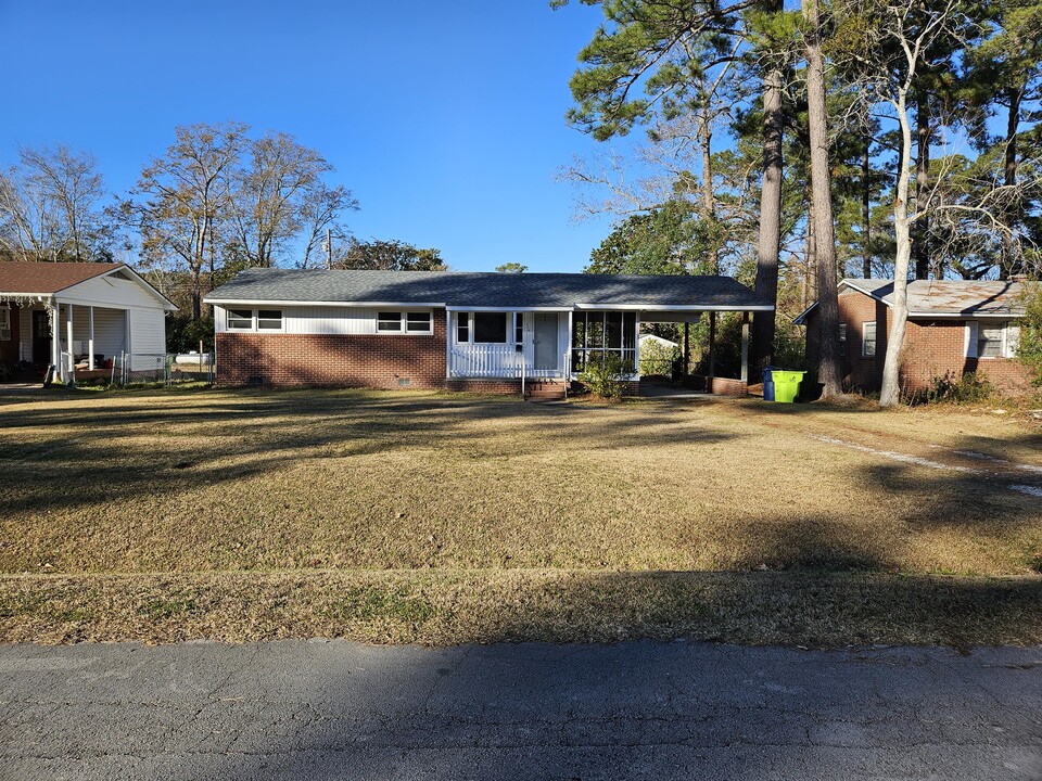 116 Bryan Blvd in Havelock, NC - Building Photo