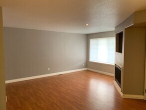 6802 Antigua Dr in Fort Collins, CO - Building Photo - Building Photo