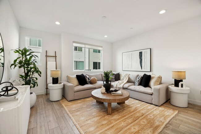 property at 172 Uptown Cir