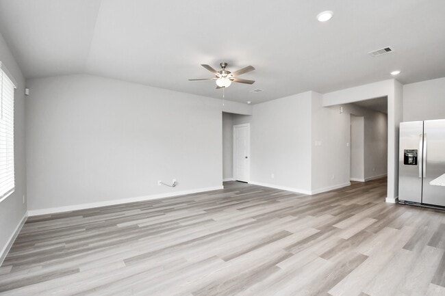 property at 1535 King Rnch Rd