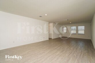 5163 Fowler Crst in Converse, TX - Building Photo - Building Photo