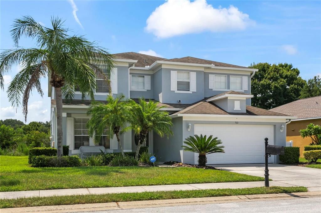 913 Dorset Pl in Davenport, FL - Building Photo