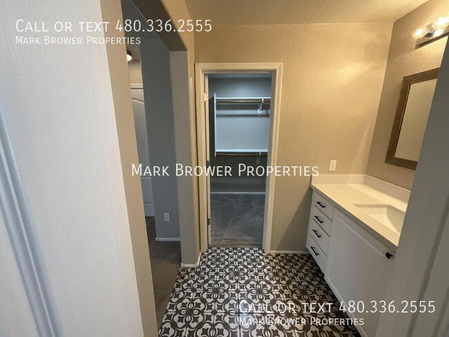 property at 2751 E Bart St