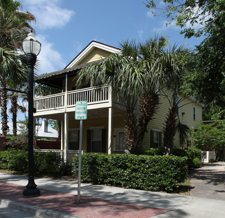 17 S 3rd St in Fernandina Beach, FL - Building Photo