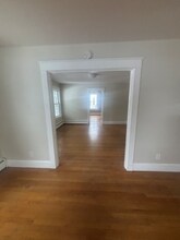 134 Silver St in Waterville, ME - Foto de edificio - Building Photo