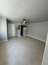 1209 S Nevada St, Unit 4 in Oceanside, CA - Building Photo - Building Photo