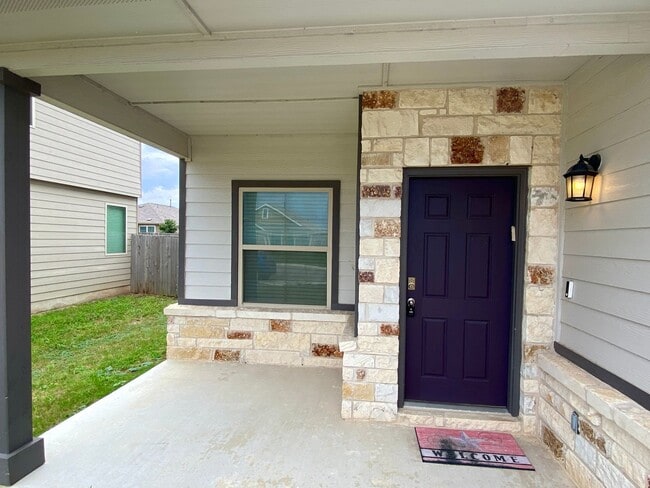 10658 Pablo Way in Converse, TX - Building Photo - Building Photo