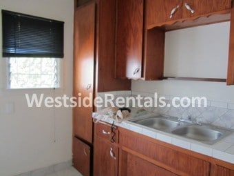 2521 34th St, Unit 1/2 in Santa Monica, CA - Building Photo - Building Photo